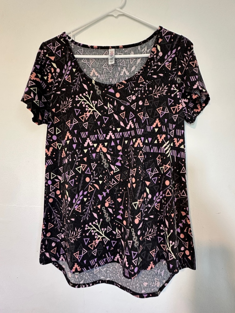 LuLaRoe Classic Tee